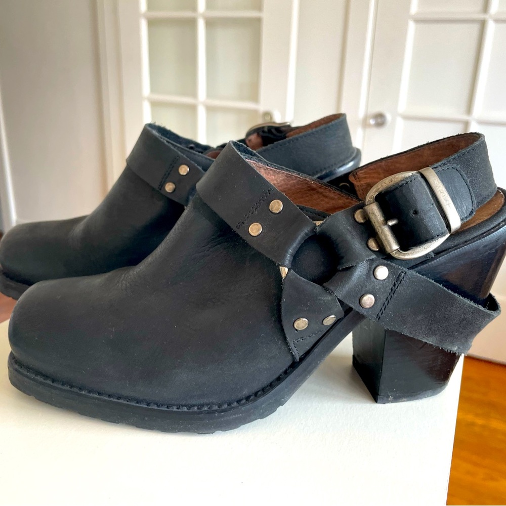 67 Sixtyseven Motorcycle Clogs - Picture 5 of 5